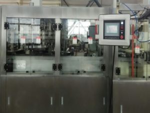 Máquina de enchimento de latas de cerveja DP300(30-163)